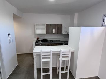 Monoambiente Equipado A Estrenar - Apto Profesional / Vivienda - Varela al 300