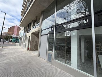 Local en Saavedra
