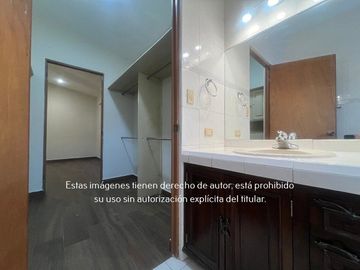 Casa en Renta en Colonia La Cima