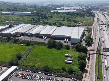 Bodegas en Renta – 4,500 m2 | Periférico Sur, Tlaquepaque