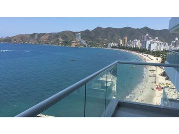 SE ARRIENDA APARTAMENTO EN PRIMERA LINEA DE PLAYA, RODADERO SUR