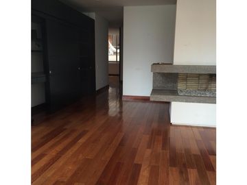 SE ARRIENDA APARTAMENTO EN EL REFUGIO 114m2