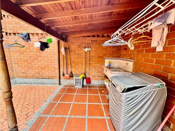 VENTA DE CASA UNIFAMILIAR EN EL ESTADIO, SECTOR SAN PEDRO SAN PABLO
