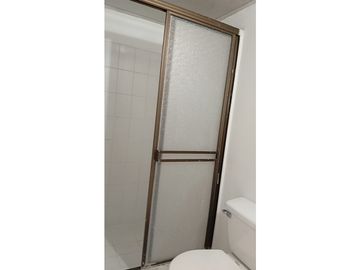 ALQUILER DE APARTAMENTO 4 PISO TORRES DE COMFANDI CALI