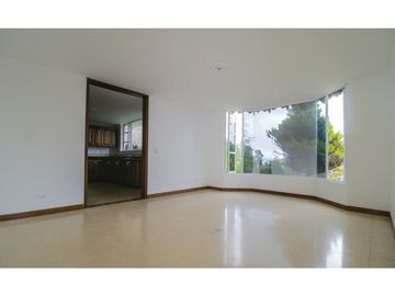 Casa para arriendo en la Loma del Escobero Envigado