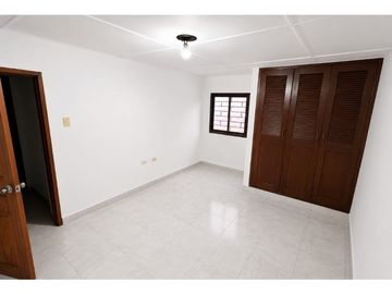 SE VENDE CASA INDEPENDIENTE EN LOS ALPES