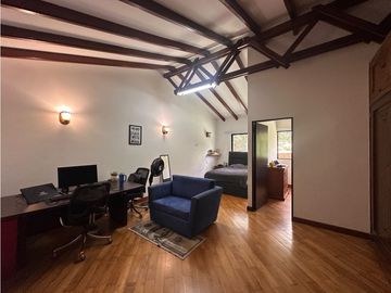 Casa en Venta – El Poblado sector el Campestre