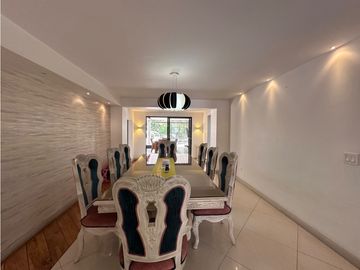 Casa en Venta – El Poblado sector el Campestre