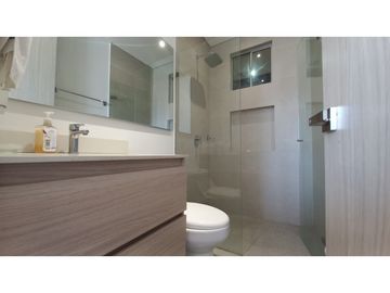SE VENDE APARTAMENTO CON PERMISO DE USO TURSTICO, PLAYA SALGUERO