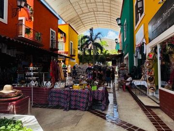 Venta de Local Comercial en el Centro de Cancún