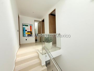 Casa en Venta en Zibatá Frente a Uno de los Grandes Parques RAH1013