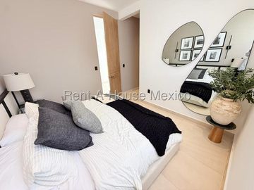 Casa en Venta en Zibatá Frente a Uno de los Grandes Parques RAH1013