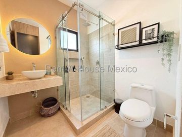 Departamento de 82.67 m² con Jardín Privado en El Refugio RAH1429