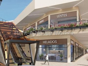 Felipe Carillo Puerto Local Comercial en Venta para Conceptos Especializados RAH288