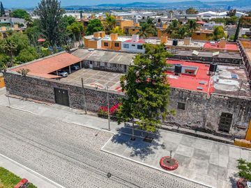 Edificio Comercial en San José el Alto