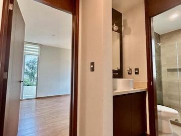DEPARTAMENTO EN VENTA EN METEPEC, EN PLANTA BAJA, CERCANO A ESTACION DE TREN