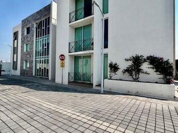DEPARTAMENTO EN VENTA EN METEPEC, EN PLANTA BAJA, CERCANO A ESTACION DE TREN