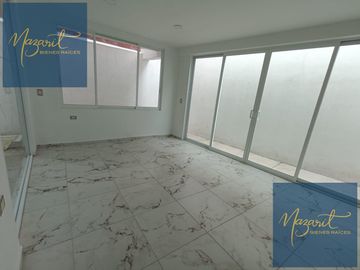 Casa en venta con 3 recamaras, 3 baños completos y roof garden en Acuitlapilco, Tlaxcala.