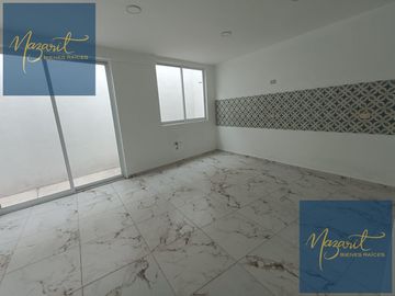 Casa en venta con 3 recamaras, 3 baños completos y roof garden en Acuitlapilco, Tlaxcala.