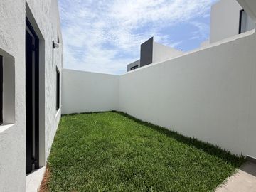 Casa Nueva en Venta Lomas del Dorado
