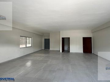 BODEGA EN RENTA ZONA ESCOBEDO