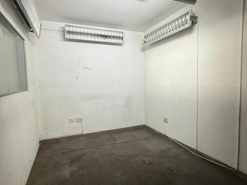 ALQUILER DE OFICINA DE 167 m2 - CHORRILLOS