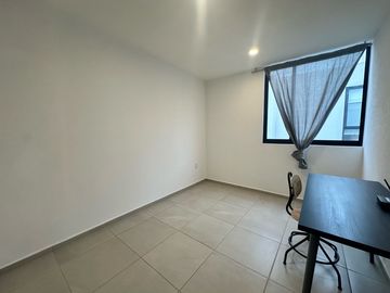 CASA AMUEBLADA EN RENTA EN TOLUCA CERCA DEL AEROPUERTO Y PARQUE INDUSTRIAL 2000
