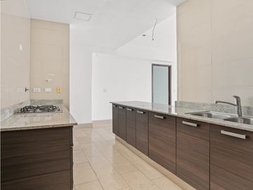 Venta de Apartamento en Punta Pacifica, PH The Grand Tower