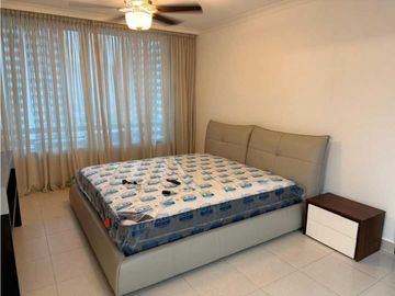 Alquiler de apartamento de 202 mts en Sa Francisco/ Ph Tao