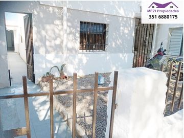 INVERSIÓN - 3 PROPIEDADES EN 1 - BARRIO JARDN