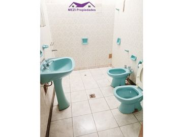 INVERSIÓN - 3 PROPIEDADES EN 1 - BARRIO JARDN