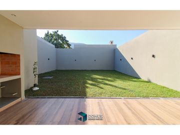 VENTA CASA TRES CERRITOS CALLE PETIRIBIES