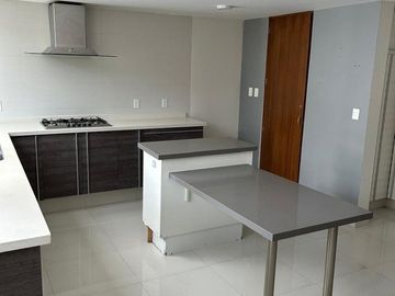 Jardines del Pedregal, Huracán, casa en renta