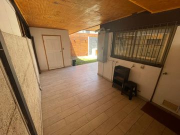 VENTA CASA EN CONDOMINIO MAIPÚ SEGURIDAD 24/7 4D-3B-2E