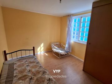 ENORME CASA VALPARAISO 2 PISOS SOLEADA