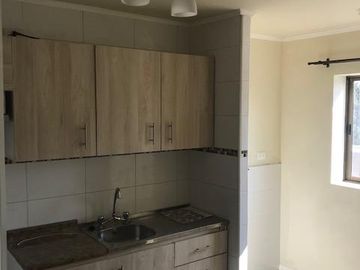 ARRIENDO LUMINOSO DEPARTAMENTO 2 DORMITORIOS 1 BAÑO  MAIPU