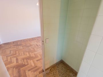 VENTA DEPARTAMENTO 2 AMB CONSTITUCIÓN LAVADERO