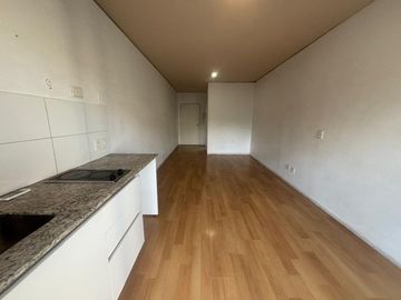 DEPARTAMENTO MONOAMBIENTE EN ALQUILER EN CHACARITA