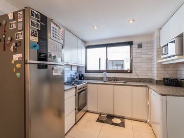 DEPARTAMENTO 3 AMBIENTES VENTA LAS CAÑITAS COCHERA