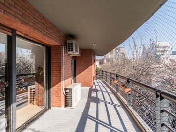 DEPARTAMENTO 3 AMBIENTES VENTA LAS CAÑITAS COCHERA