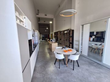 LOCAL EN VENTA NUÑEZ DOBLE ALTURA