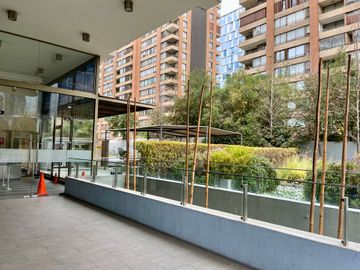 ARRIENDO OFICINA 2HAB 2BA LAS CONDES