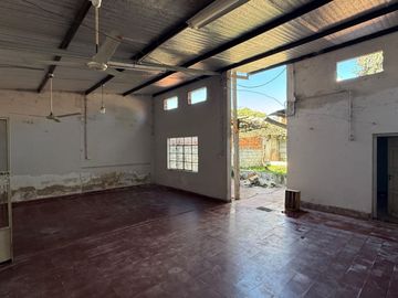VENTA CASA 4 DORM. - 229 m2 - BARRIO SAN PEDRITO