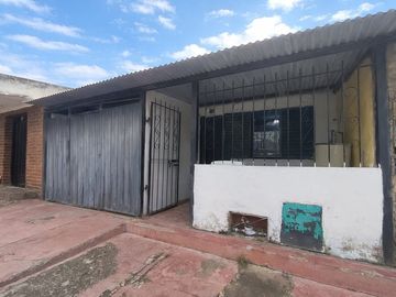 CASA ALTO COMEDERO