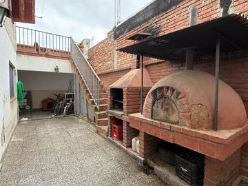 VENTA CASA 4 DORM B° CHIJRA