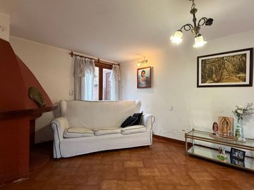 VENTA CASA 4 DORM B° CHIJRA