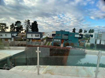 VENTA CASA 5HAB 5BA CONCON