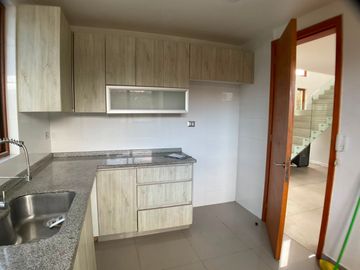 VENTA CASA 5HAB 5BA CONCON