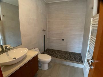 VENTA CASA 5HAB 5BA CONCON