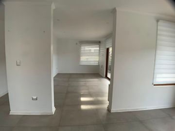 VENTA CASA 5HAB 5BA CONCON